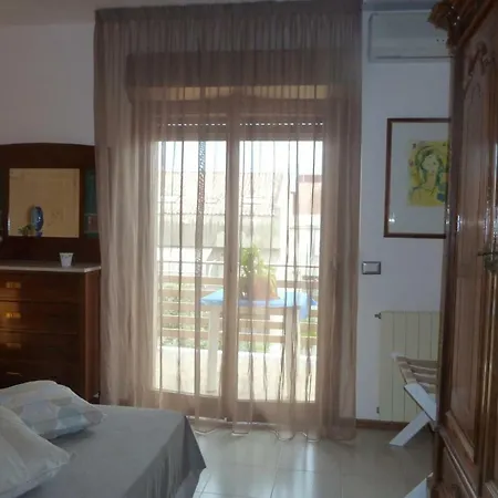Al 258 Bed & Breakfast Santa Teresa Di Riva